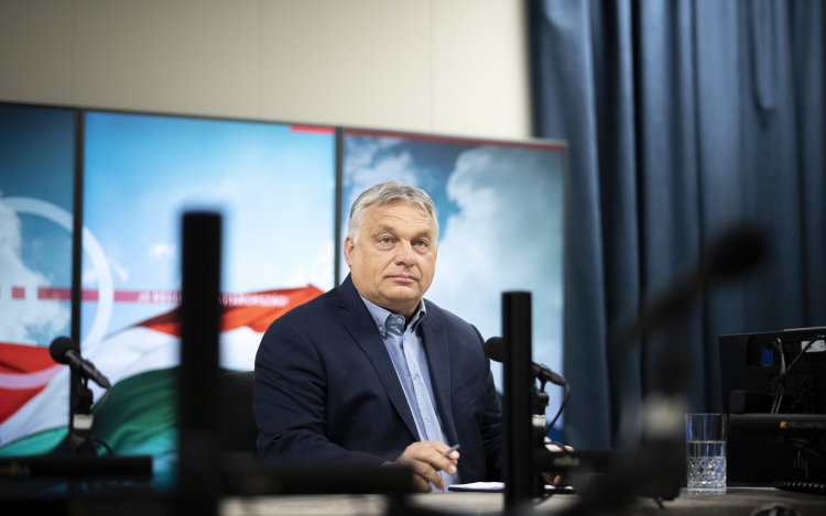 Orbán: két nagy csata lesz, az elviselhető rezsi árakért és a munkahelyekért