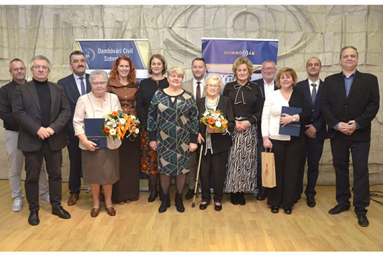 Átadták a Civil Díjakat 