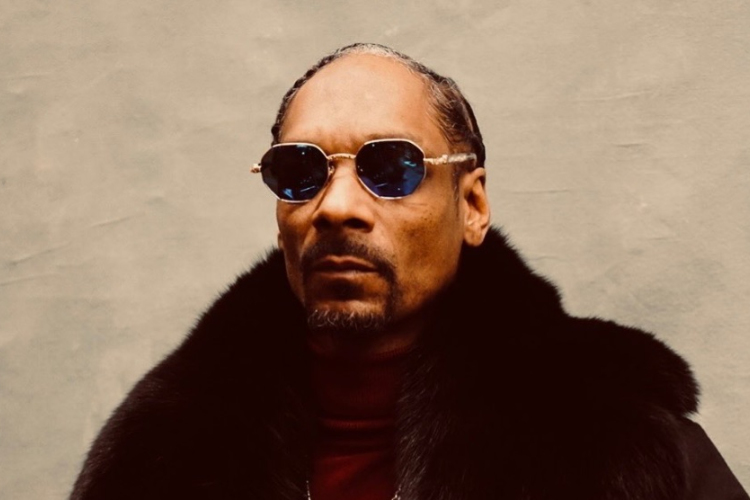 Snoop Dogg megszerezte a kiadót, ahol karrierje indult