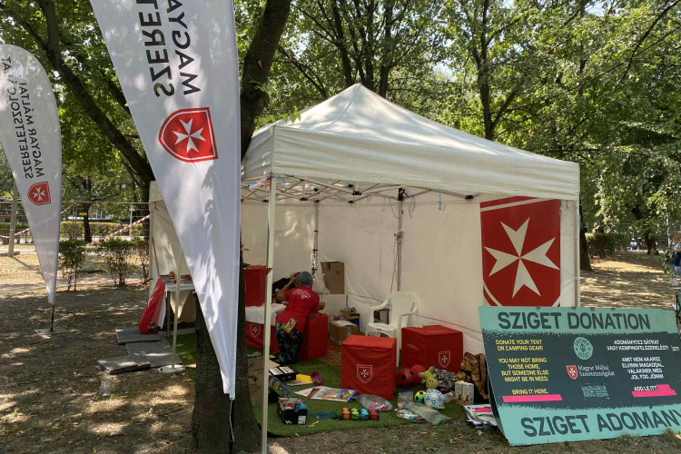 Sziget - Rekordmennyiségű sátrat adományoztak a Máltai Szeretetszolgálatnak a látogatók